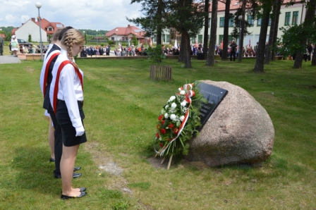 Nadanie szkole imienia Armii Krajowej - msza święta