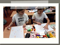 Nietypowy pędzel w klasach 6 a i b