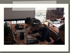 Odpowiedź narysowana w klasach 4 a i b