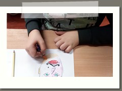 Odpowiedź narysowana w klasach 5 a ib