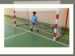 Zabawy Wieiórek z piłką 